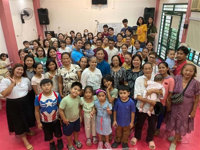 Ps. Elisa Visaya & Ps. Johny Visaya's congregation