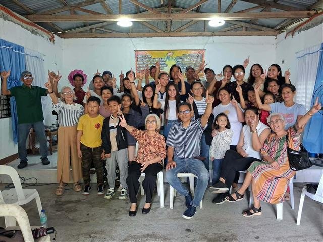 Ps. Lourdita N. Espino & Ps. Fernando E. Espino Sr.'s congregation
