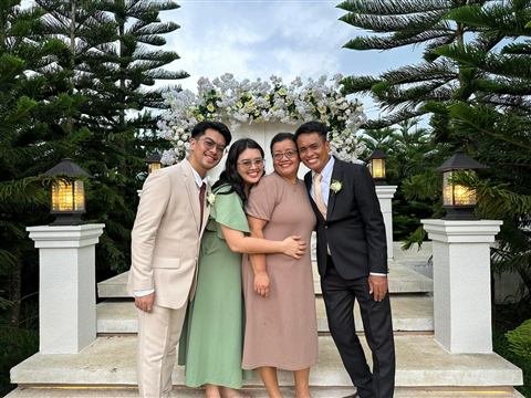 Kawit Family