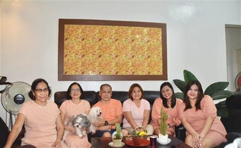 Cabatuan Family