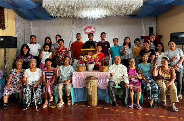 Ps. Paul Bernardino & Ps. Erlinda Bernardino's congregation