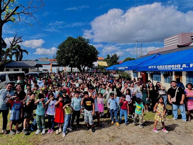 Ps. Mao Custodio & Ps. Maze Custodio's congregation