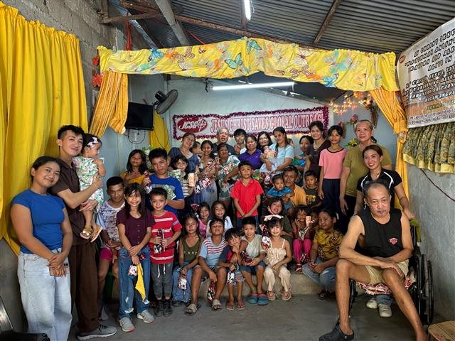 Ps. Ponciano "Ponce" Lopez Garcia & Ps. Evelyn C. Garcia's congregation