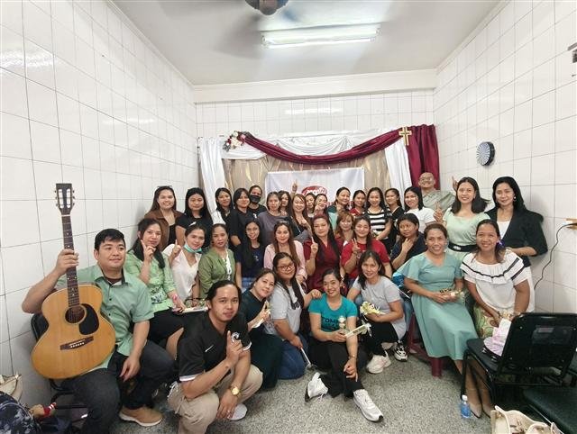 Ps. Marvin C. Rosendo's congregation